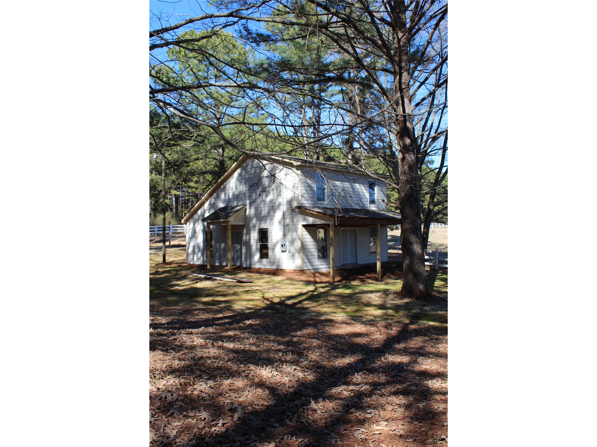 2073 Laurel Gate Ln, Monroe, GA 30655 photo 3