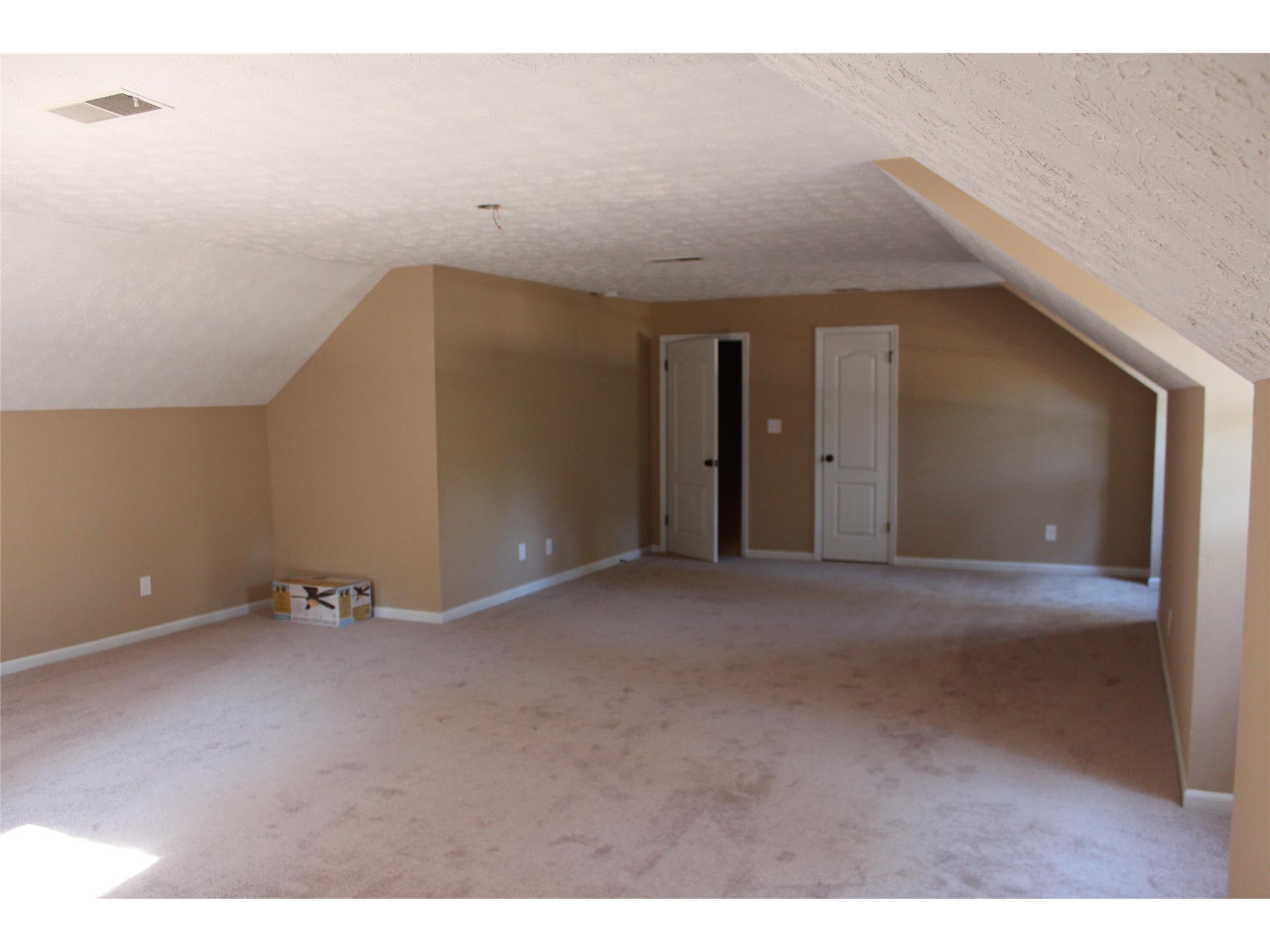 2073 Laurel Gate Ln, Monroe, GA 30655 photo 11