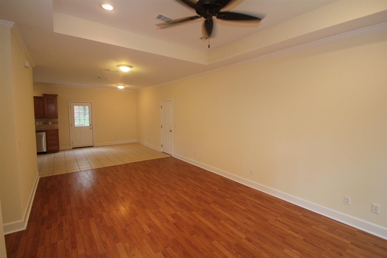 107 Thomas Ct, Sylvester, GA 31791 photo 2