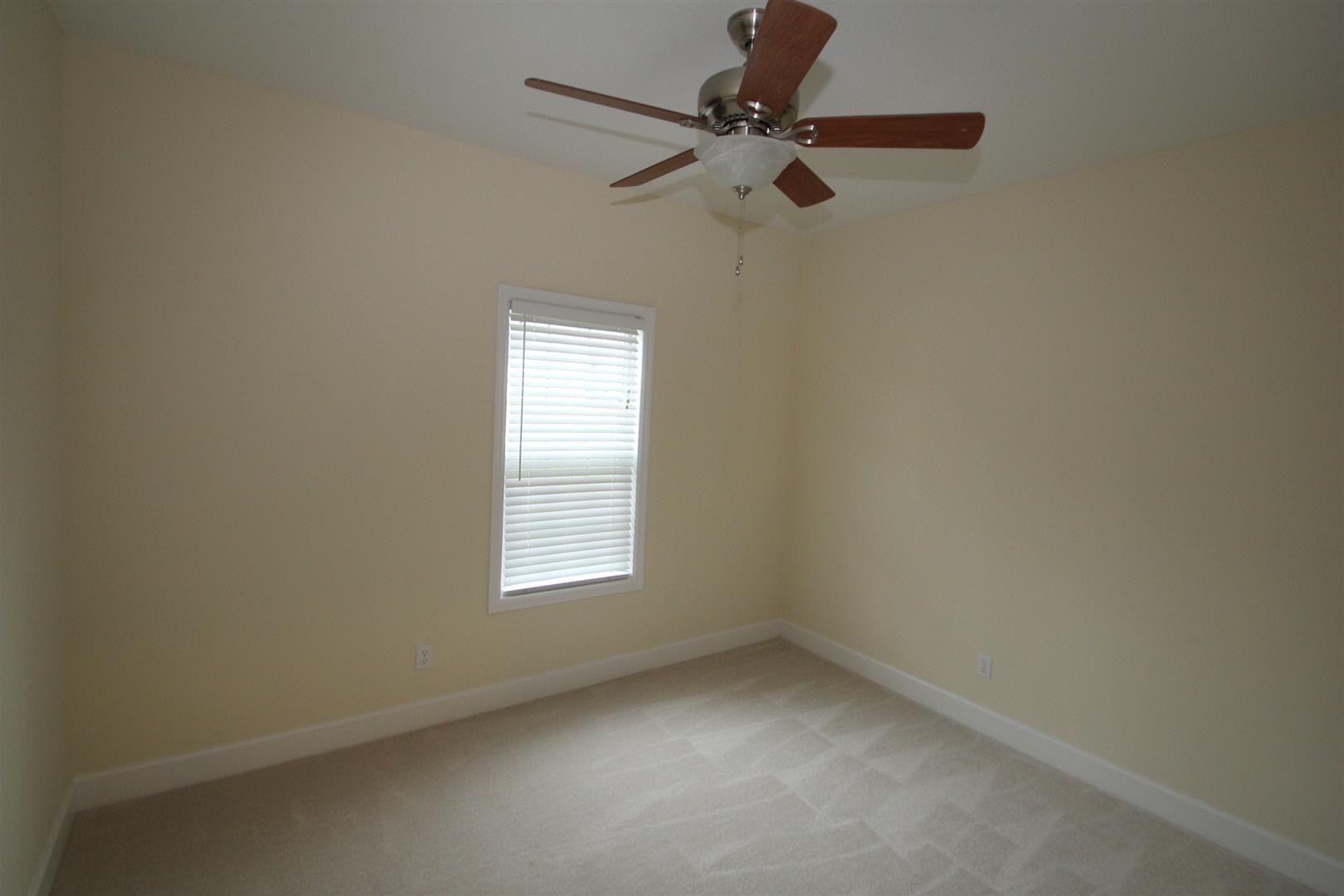 107 Thomas Ct, Sylvester, GA 31791 photo 6
