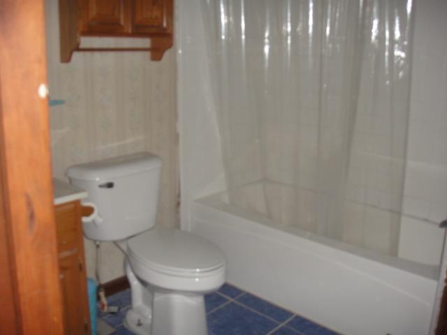 64 Marshall Dr, Toccoa, GA 30577 photo 8