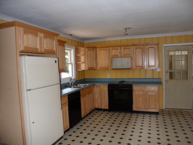 655 Rosedale St, Toccoa, GA 30577 photo 9