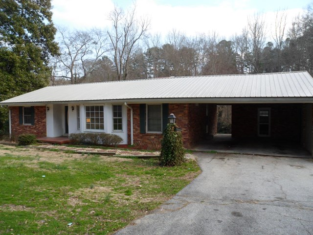 655 Rosedale St, Toccoa, GA 30577 photo 1