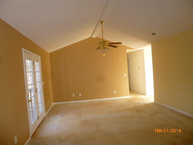 39 Holleys Grove Dr, Lagrange, GA 30240 photo 5