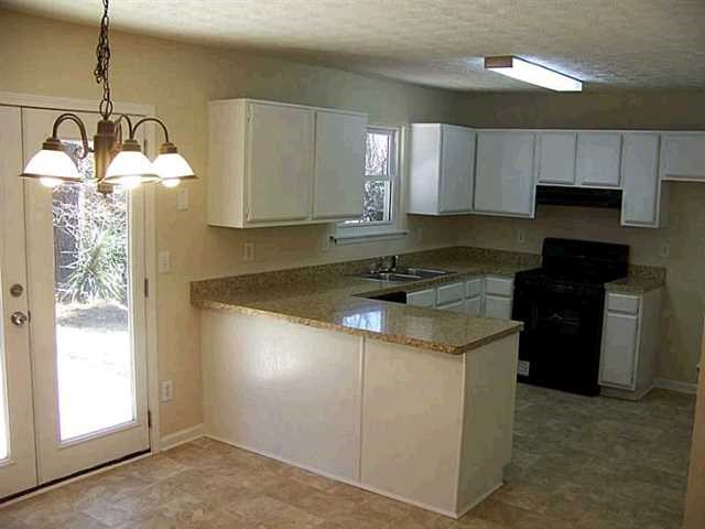 2430 Stonebridge Ln, Duluth, GA 30096 photo 3