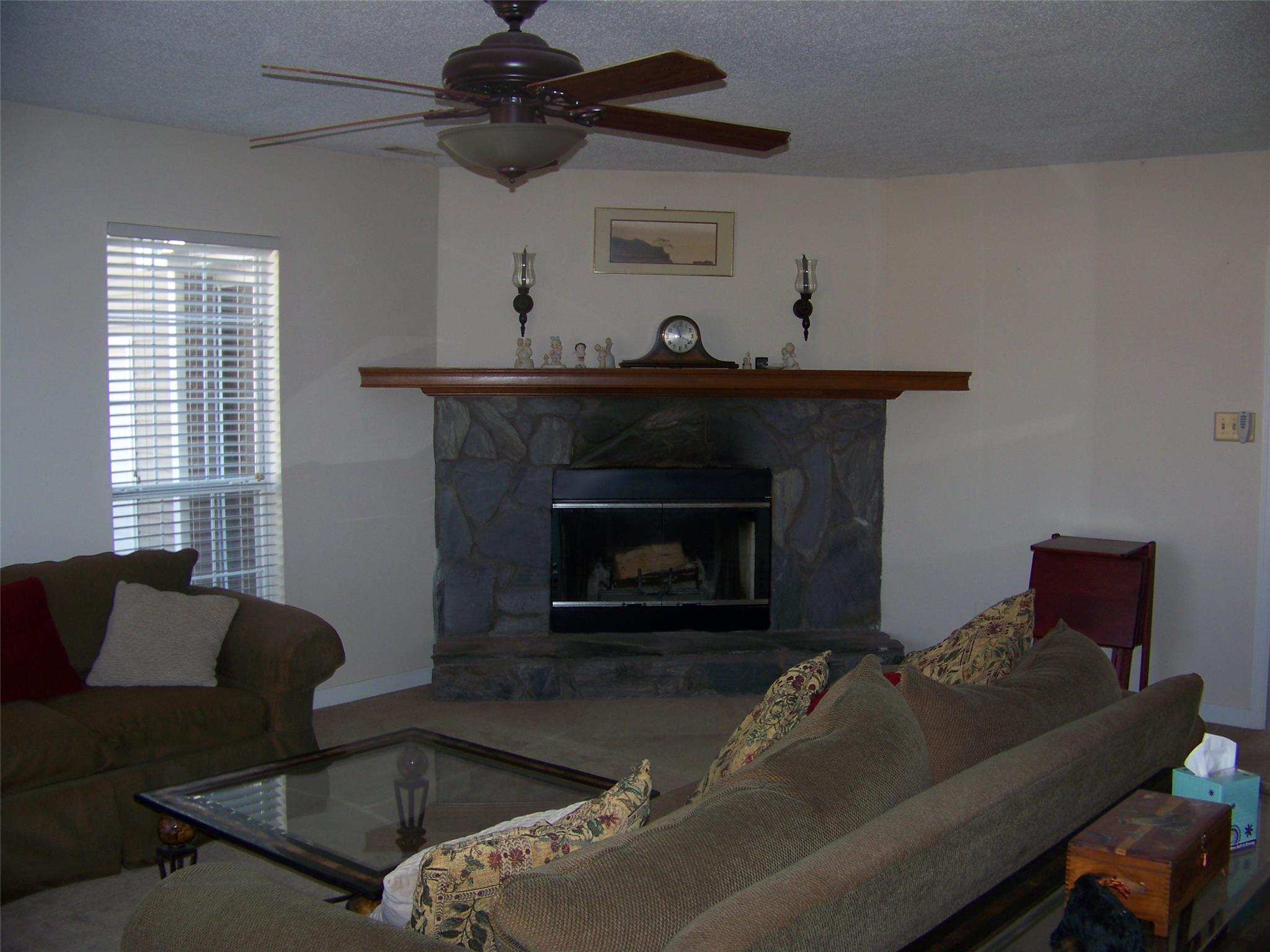 97 Newton Rd, Lagrange, GA 30240 photo 2