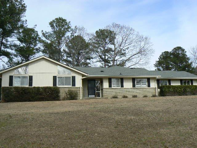200 Shawnee Dr, Lagrange, GA 30240 photo 1
