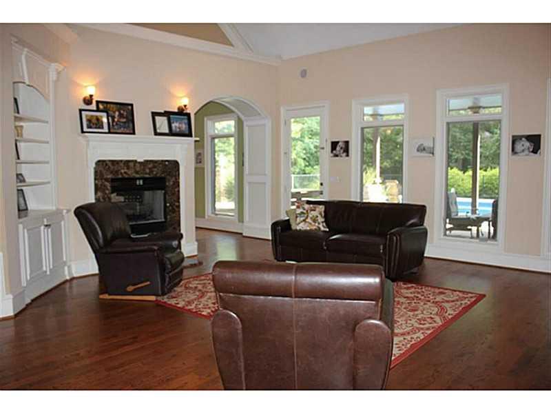 2132 Meadowood Cv, Monroe, GA 30655 photo 4