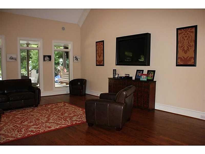 2132 Meadowood Cv, Monroe, GA 30655 photo 5