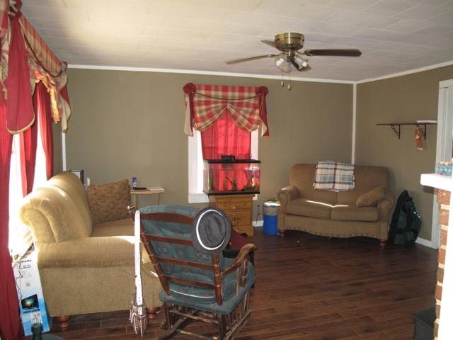305 Barber St, Commerce, GA 30529 photo 4