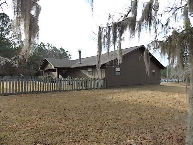 422 Stanfield Ln, Daisy, GA 30423 photo 2