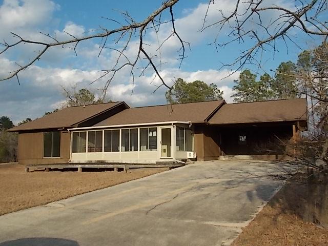 422 Stanfield Ln, Daisy, GA 30423 photo 4