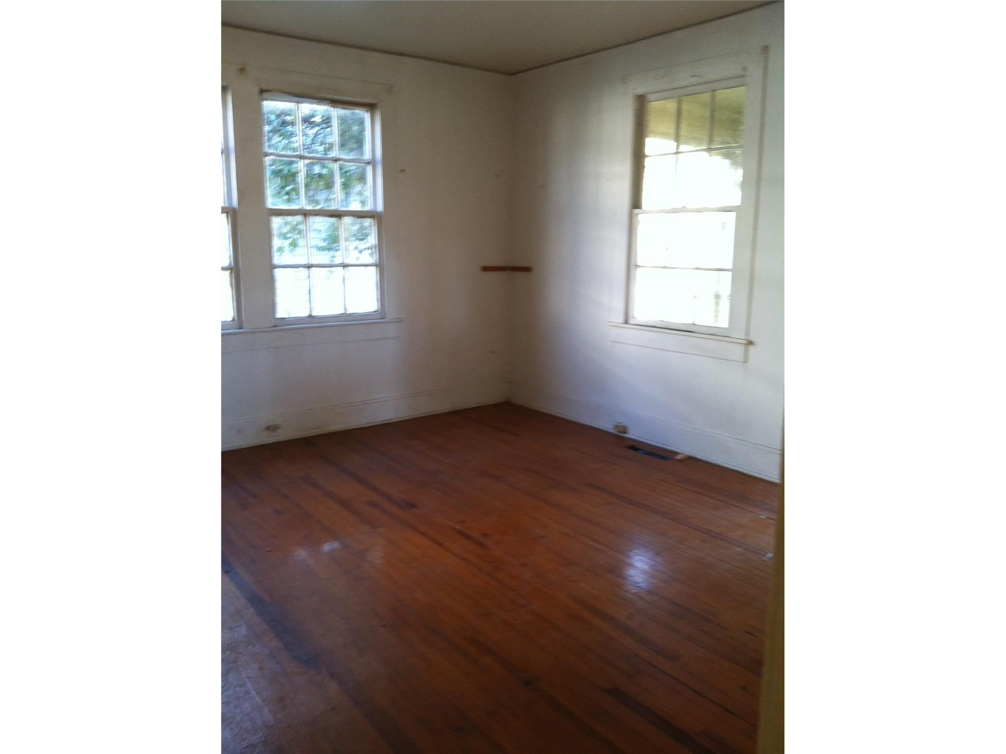 32 Broad St, Covington, GA 30014 photo 3