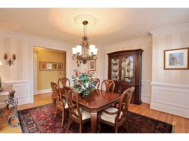 6730 Hempstead Ct, Suwanee, GA 30024 photo 5