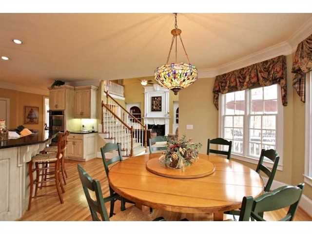6730 Hempstead Ct, Suwanee, GA 30024 photo 9