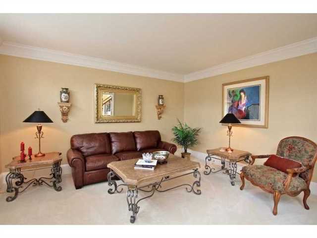 6730 Hempstead Ct, Suwanee, GA 30024 photo 4