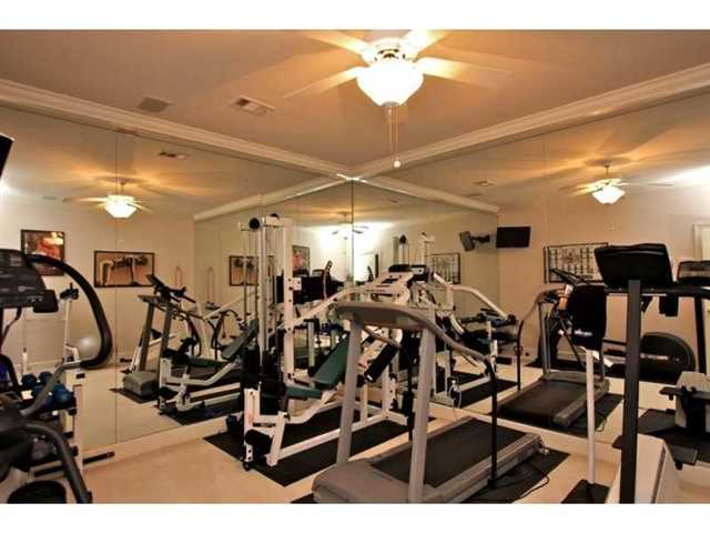 6730 Hempstead Ct, Suwanee, GA 30024 photo 17