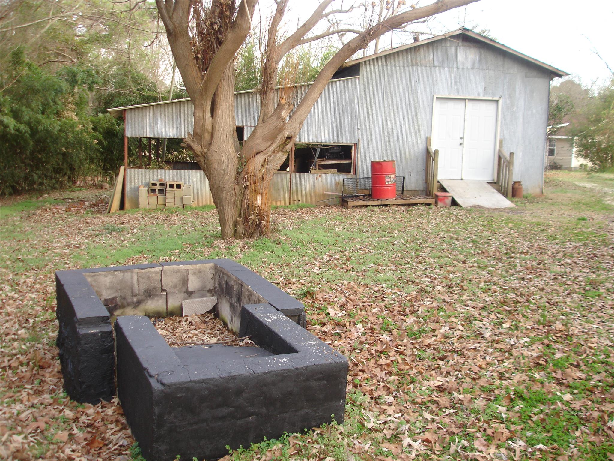236 Samples Rd, West Point, GA 31833 photo 16