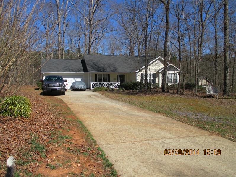 2325 Matthew Ct, Monroe, GA 30655 photo 2