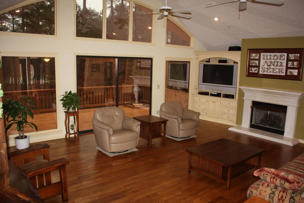 1038 Riverside Dr, Lagrange, GA 30240 photo 7