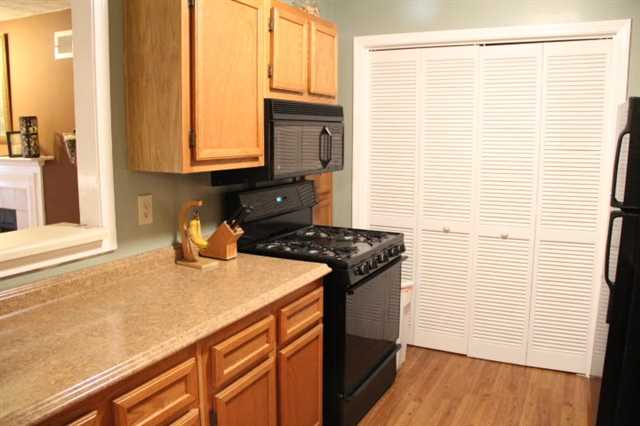 1103 Berkeley Woods Dr, Duluth, GA 30096 photo 5