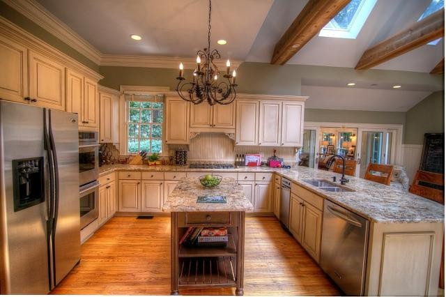 14905 E Bluff Rd, Alpharetta, GA 30004 photo 8
