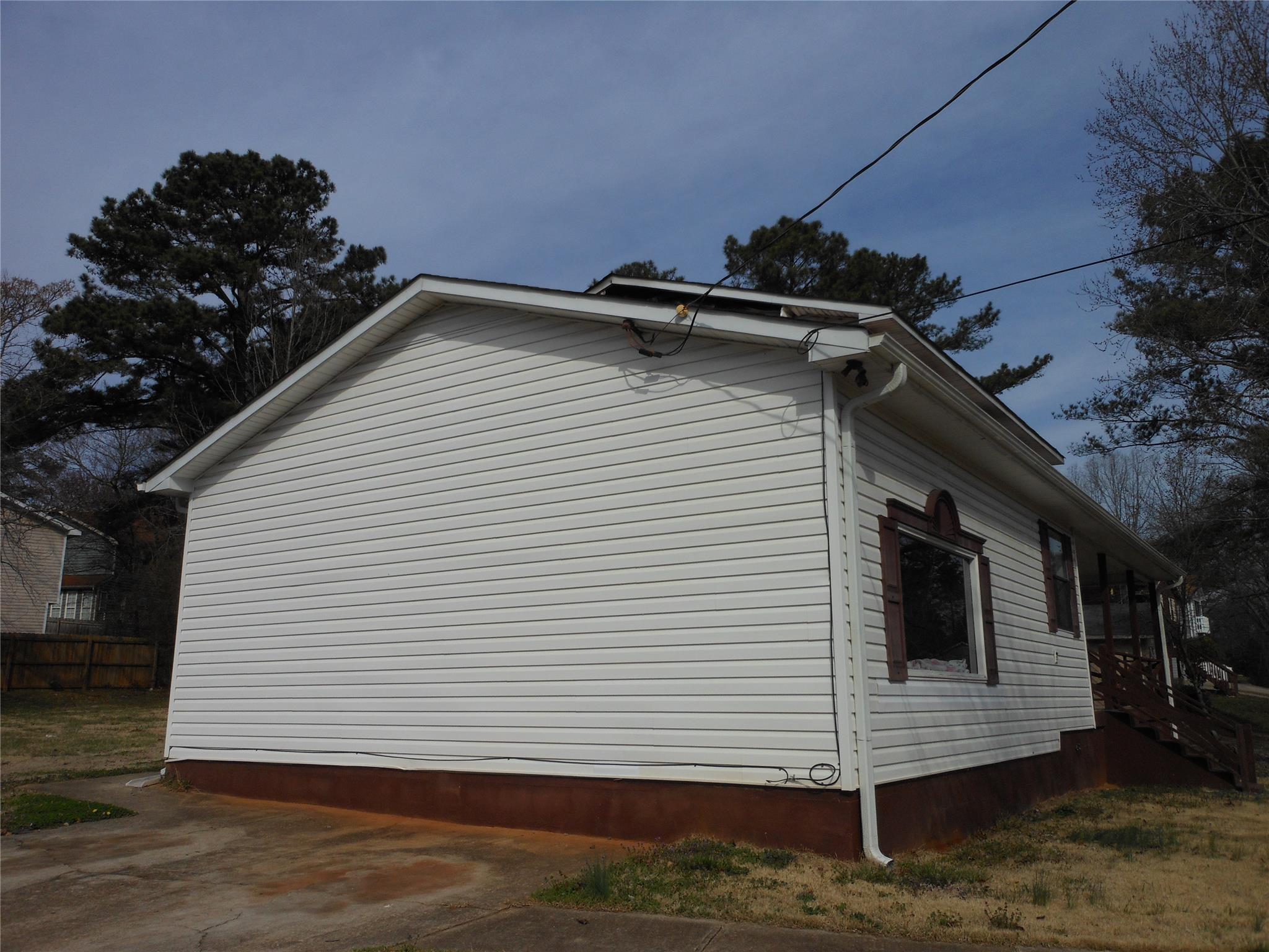 6993 Babbling Brook Dr, Rex, GA 30273 photo 4