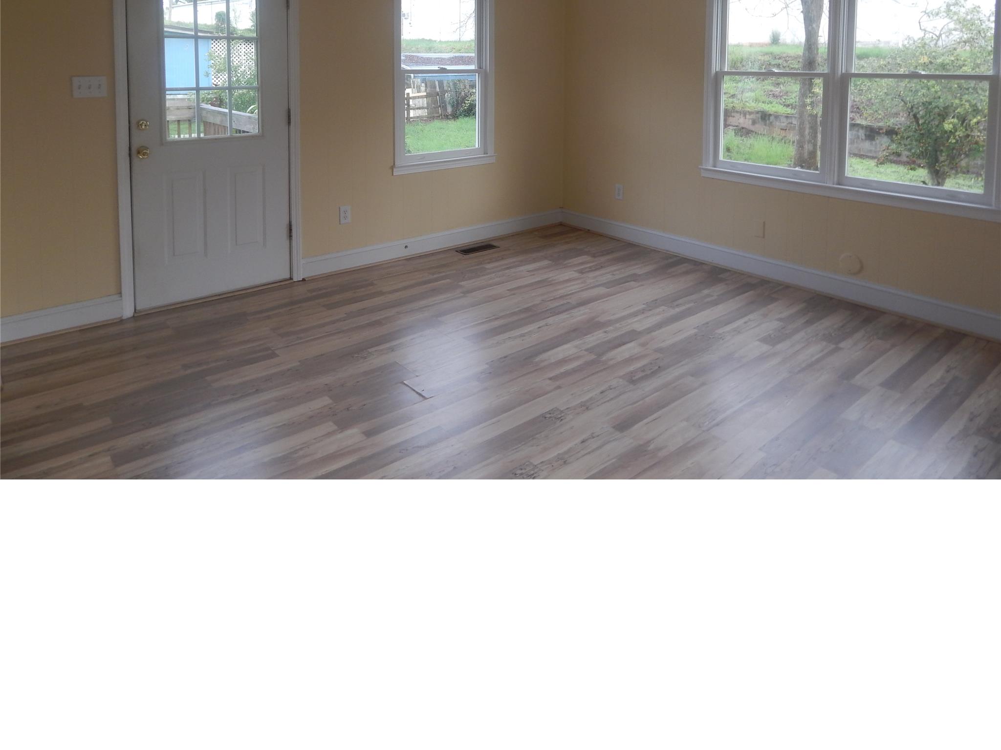 70 Hood St, Commerce, GA 30529 photo 21
