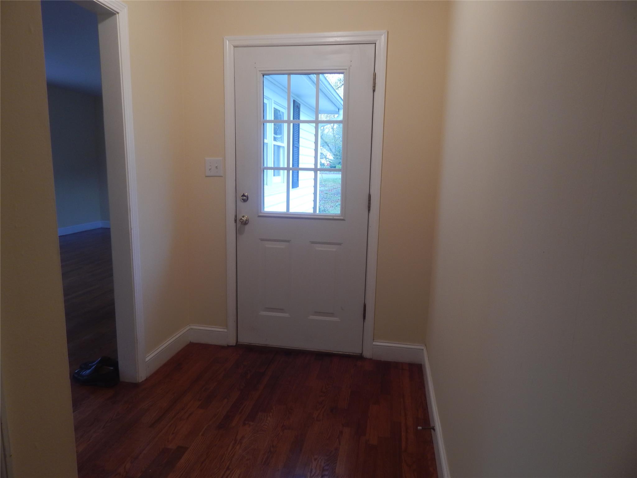 70 Hood St, Commerce, GA 30529 photo 8