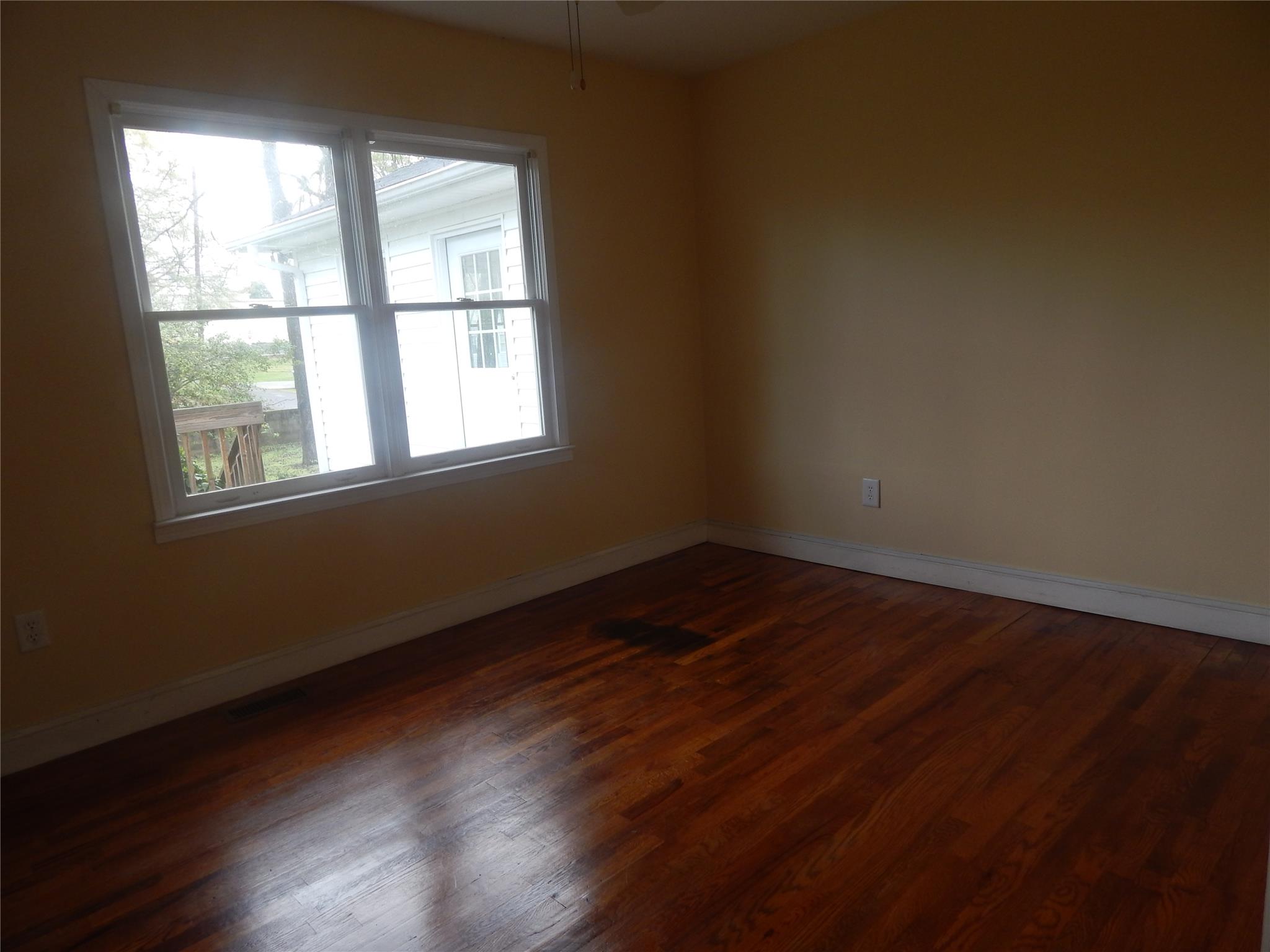 70 Hood St, Commerce, GA 30529 photo 17