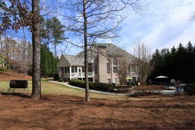 225 Eagles Cir, Alpharetta, GA 30004 photo 23