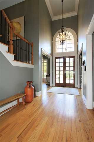 225 Eagles Cir, Alpharetta, GA 30004 photo 2