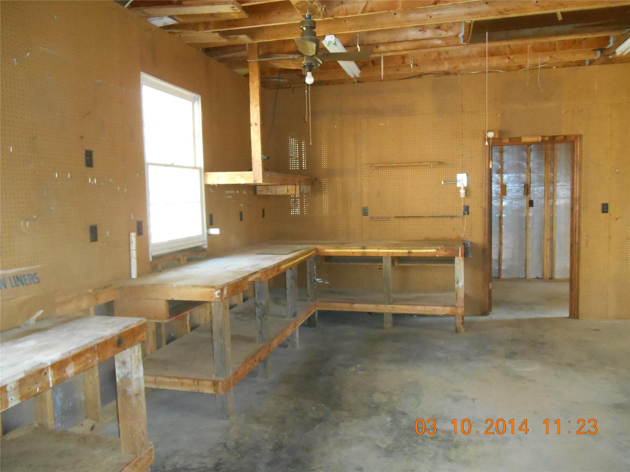 101 Willowcrest Way, Lagrange, GA 30241 photo 3