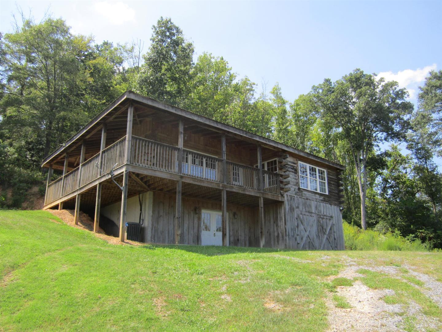 201 Old Mill Rd, Rydal, GA 30171 photo 2