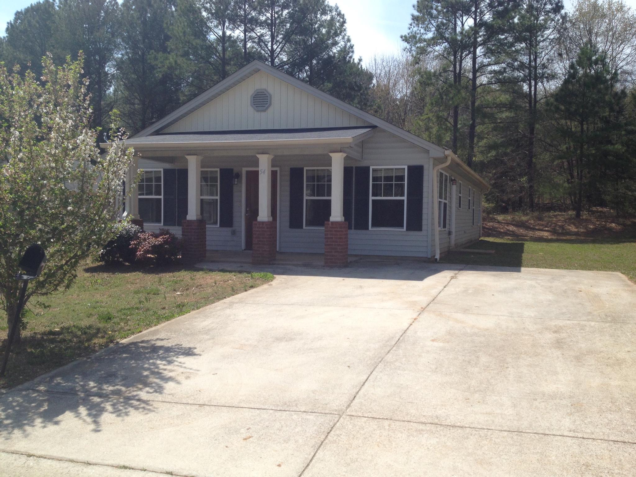 54 Sidetrack Cir, Comer, GA 30629 photo 1