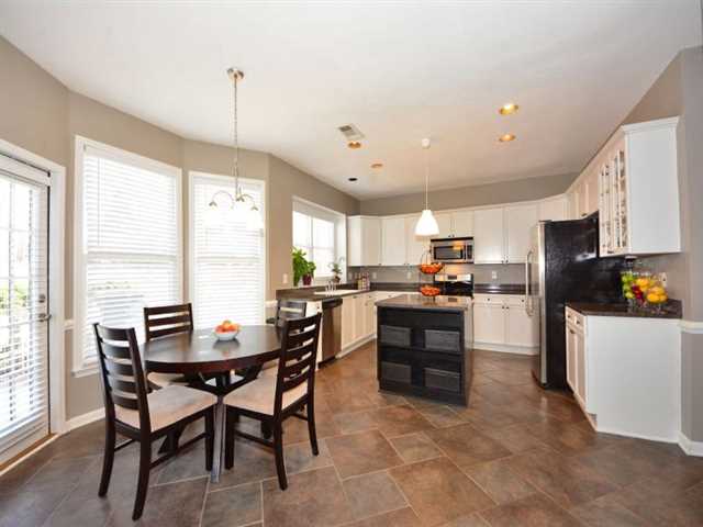 3837 Medfield Pl, Duluth, GA 30097 photo 4