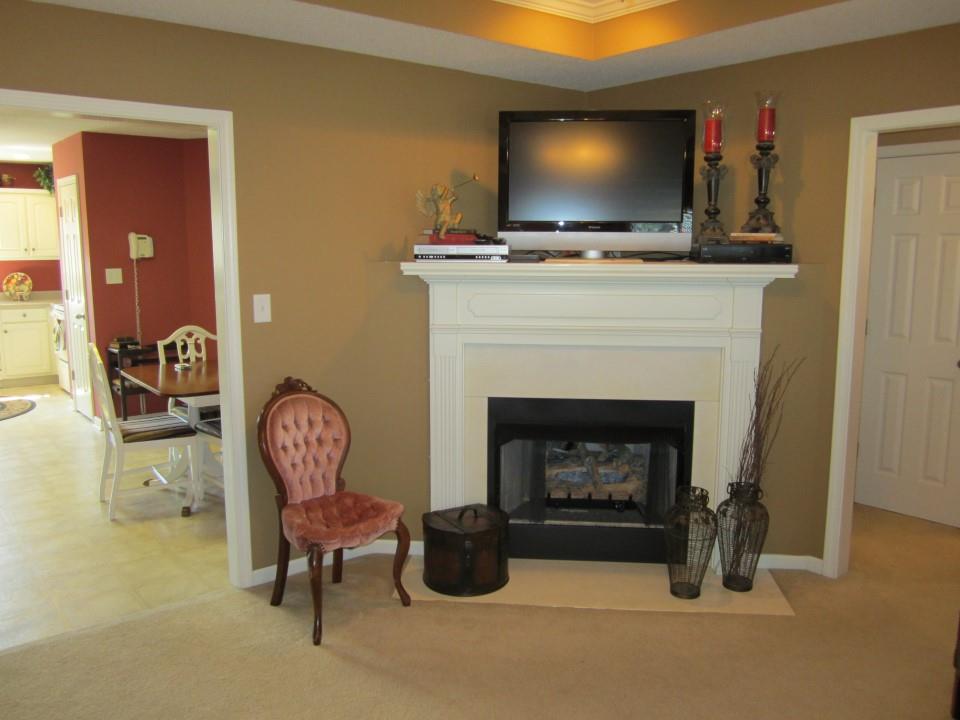 209 Wembley Dr, Warner Robins, GA 31088 photo 2