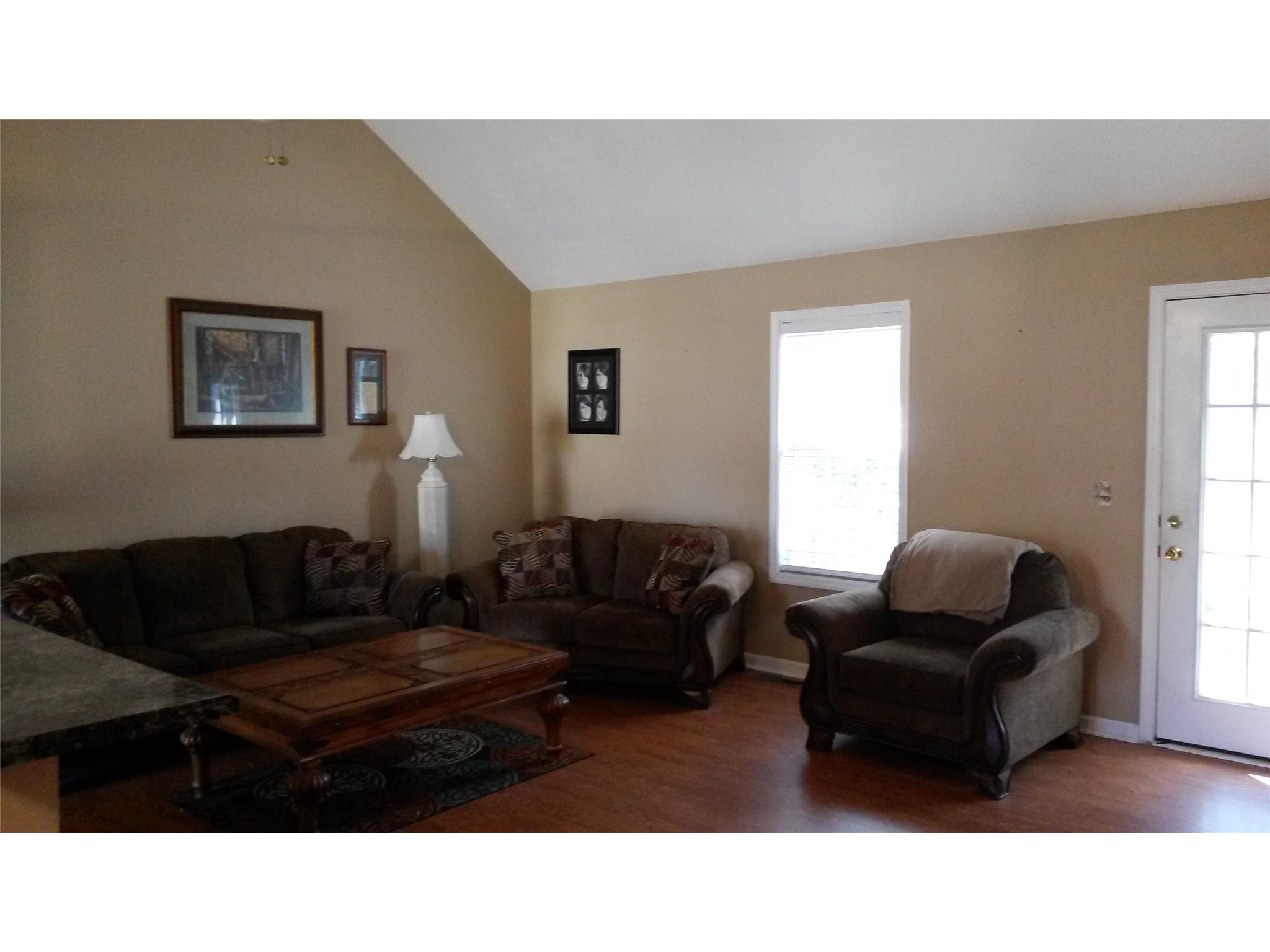 607 Spring St, Bremen, GA 30110 photo 4
