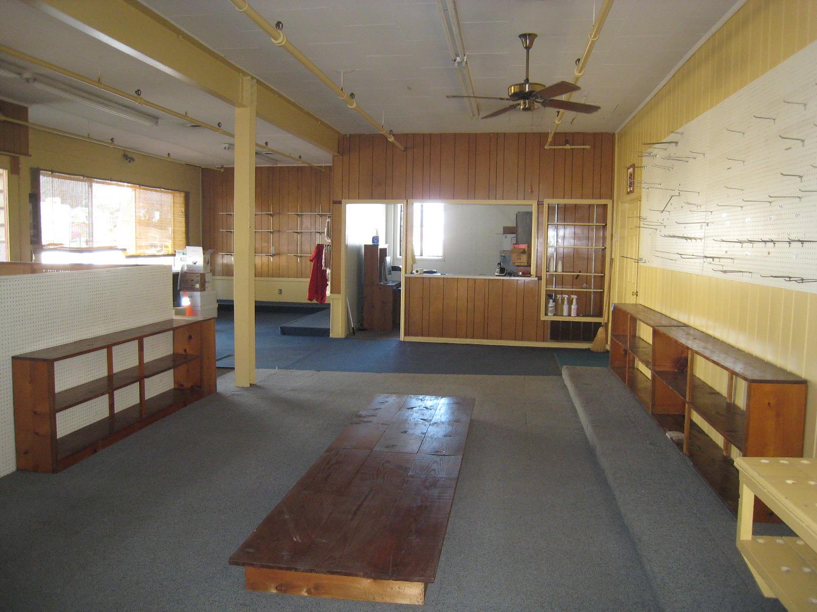 308 N Center St, Thomaston, GA 30286 photo 10