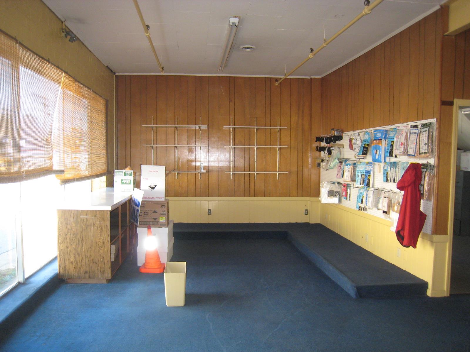 308 N Center St, Thomaston, GA 30286 photo 7