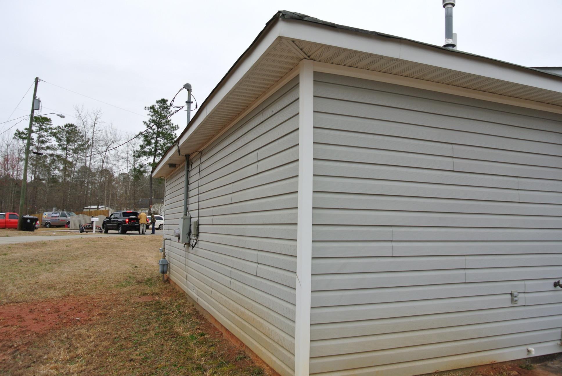 4 Ruby Ct, Grantville, GA 30220 photo 2