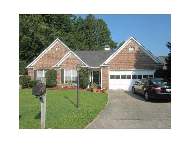 2460 Millerbrook Dr, Duluth, GA 30096 photo 1