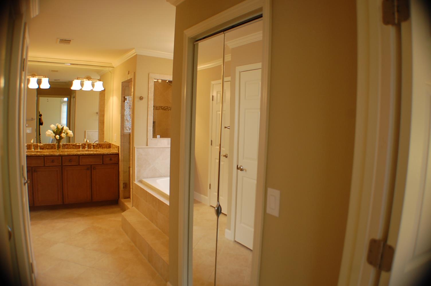 3660 Mcclure Woods Dr, Duluth, GA 30096 photo 6