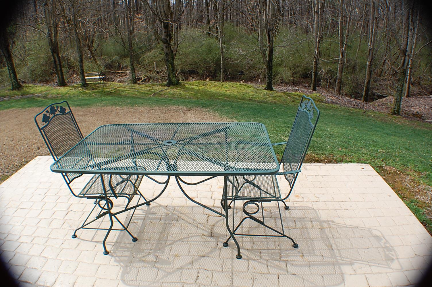 3660 Mcclure Woods Dr, Duluth, GA 30096 photo 3