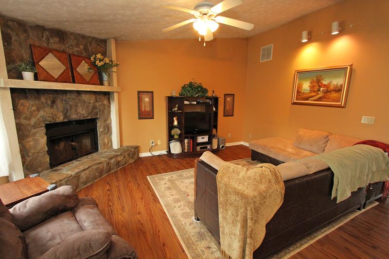 4329 Buckingham Pl, Duluth, GA 30096 photo 2