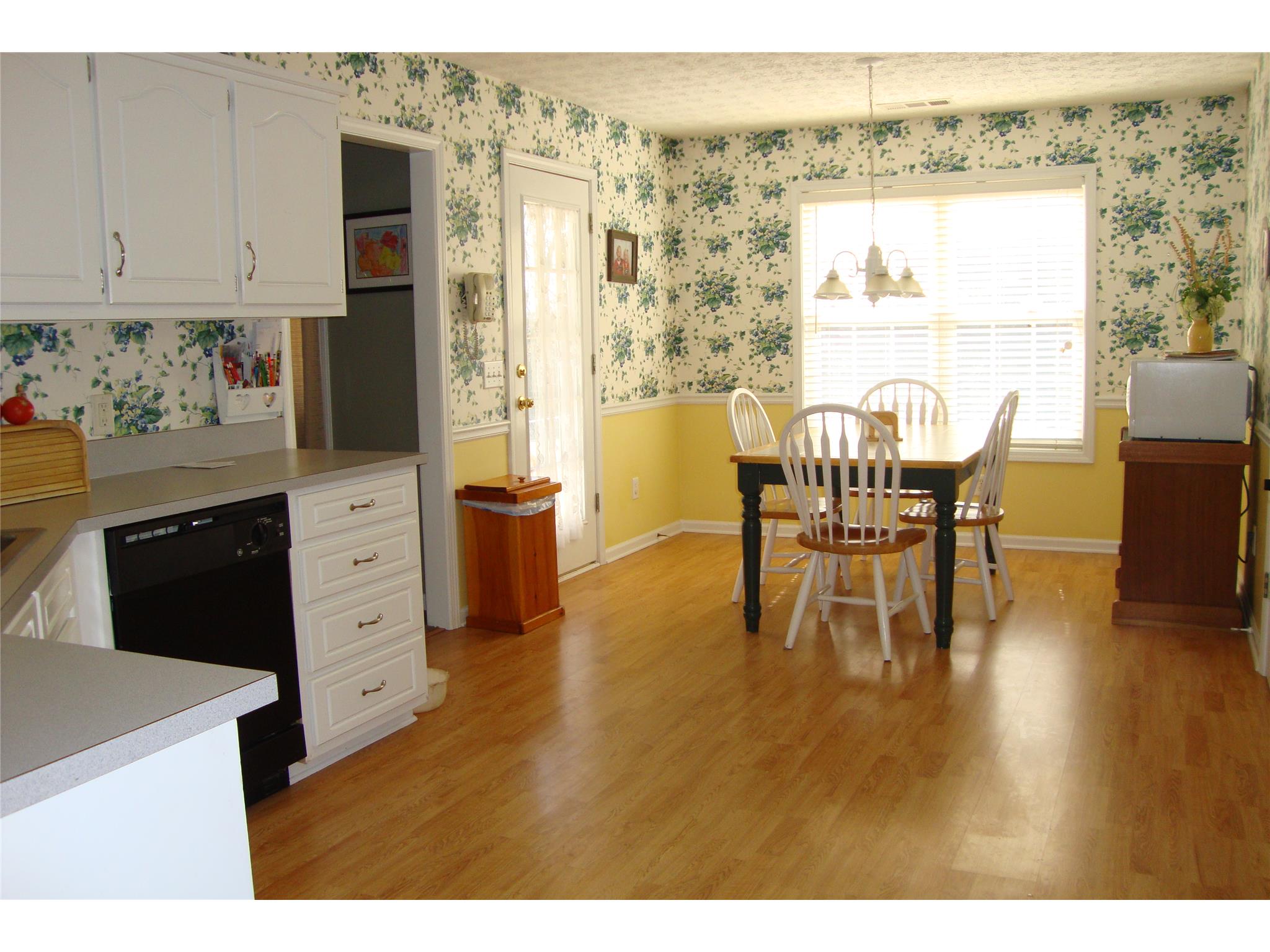 881 Windward Rd, Winder, GA 30680 photo 6
