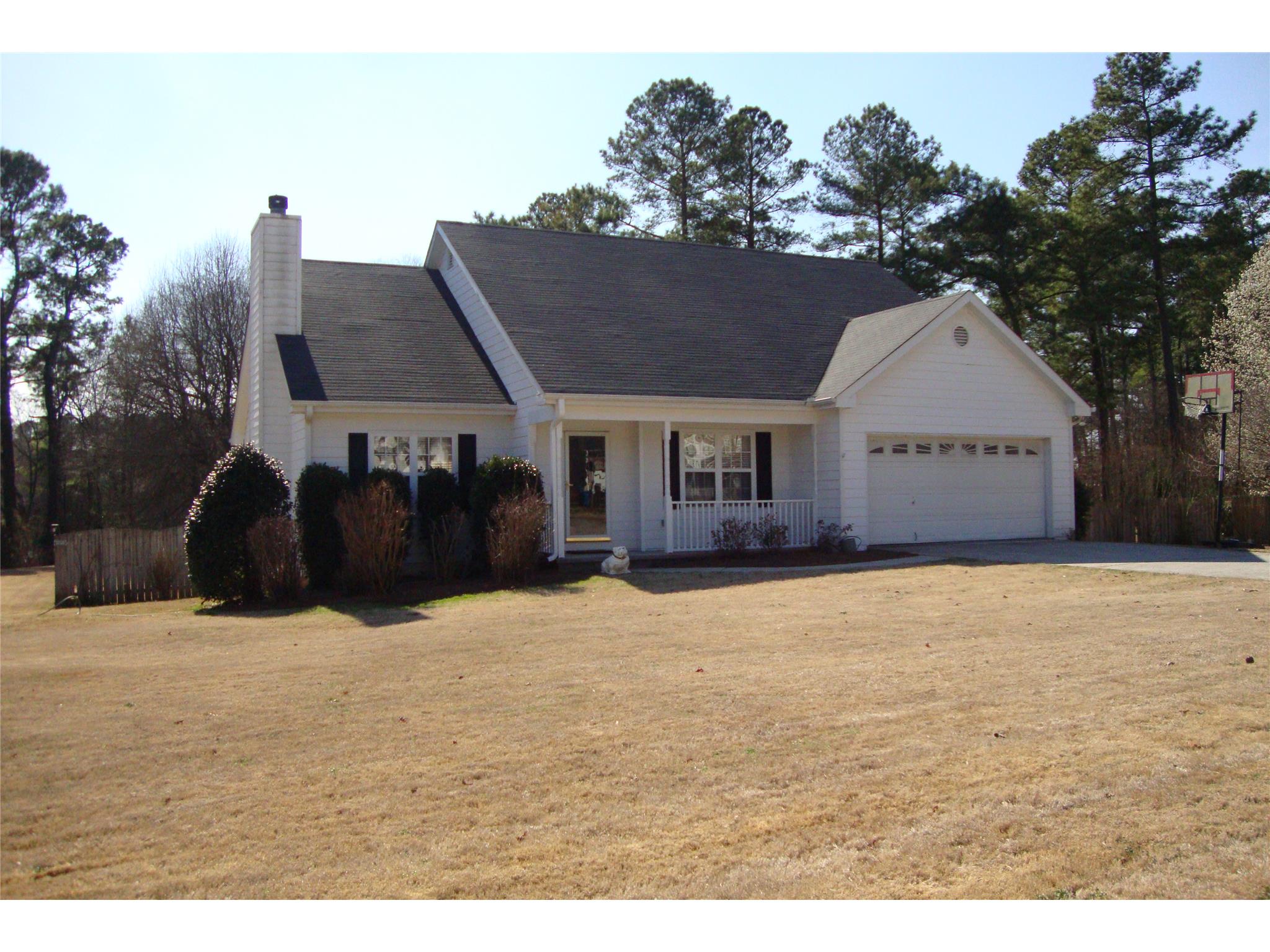 881 Windward Rd, Winder, GA 30680 photo 1
