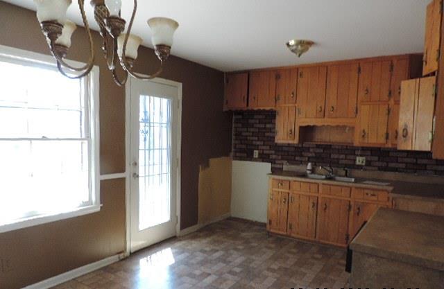 6504 Rabun Rd, Morrow, GA 30260 photo 6