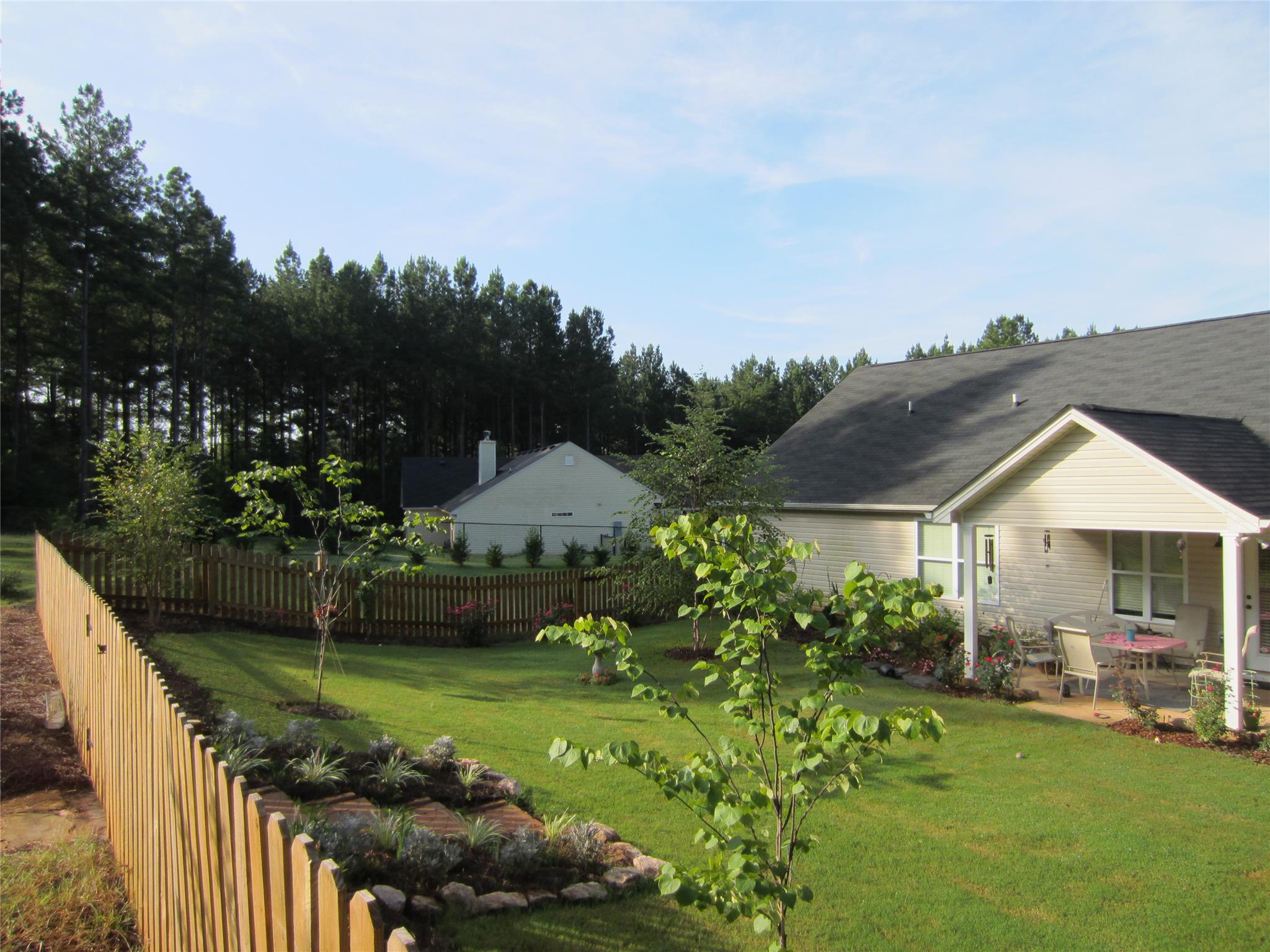 1402 Carson Trl, Winder, GA 30680 photo 9