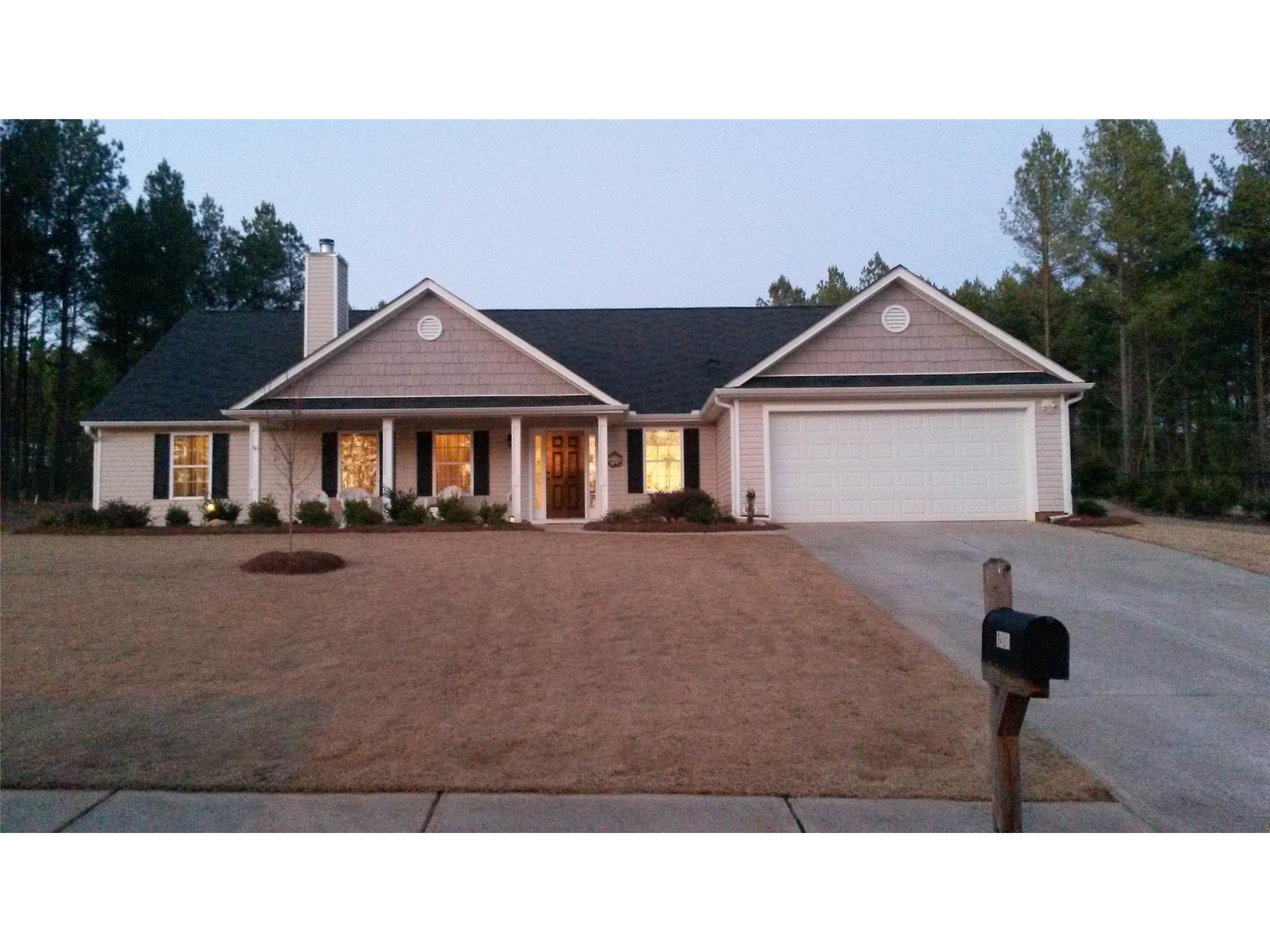 1402 Carson Trl, Winder, GA 30680 photo 1